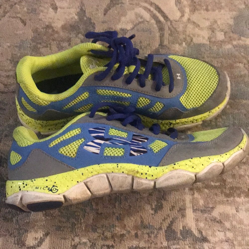 Under Armor Youth Tennis Shoes